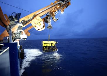 6000米级！我国自主研制的深海无人遥控潜水器“海琴”号成功海试