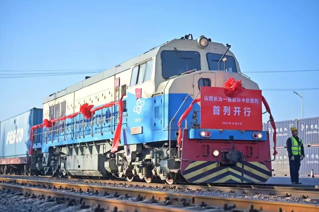 波兰关闭中欧班列口岸,中国北极快航开启贸易新通道